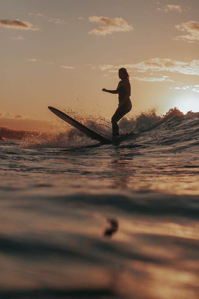 discover the exhilarating world of surfing, from the best waves to expert tips for beginners. dive into essential gear, techniques, and the vibrant culture that makes surfing a beloved sport worldwide.