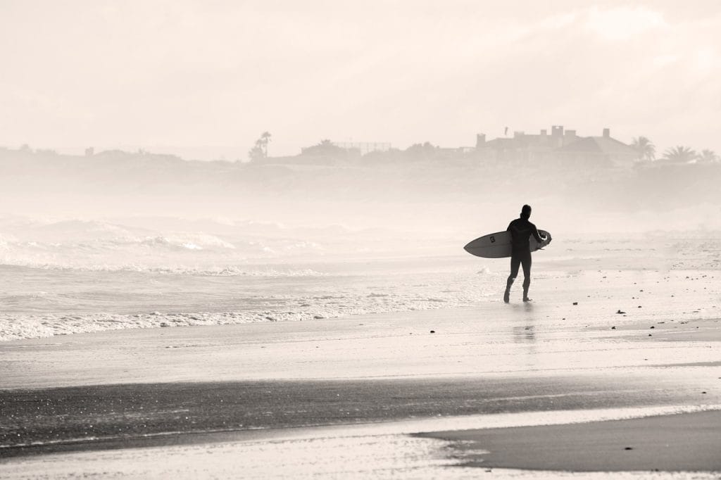 embark on the ultimate surf trip adventure! discover the best waves, breathtaking locations, and vibrant surf culture around the globe. from beginners to seasoned surfers, find tips, gear recommendations, and travel guides that will make your next surfing getaway unforgettable.