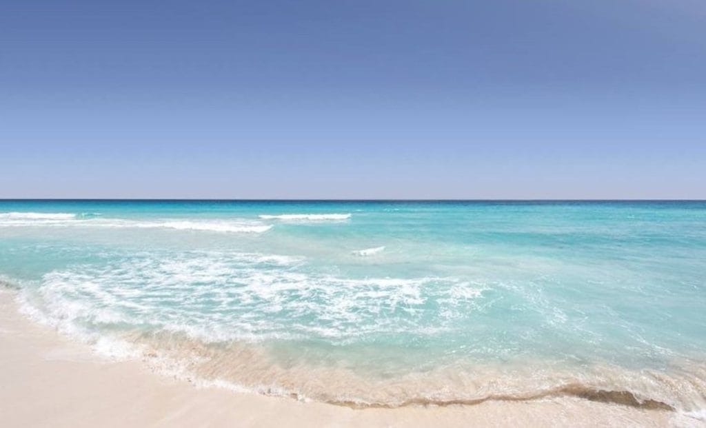 explore the vibrant culture, stunning landscapes, and crystal-clear waters of the caribbean. discover idyllic islands, rich history, and unforgettable adventures in this tropical paradise.
